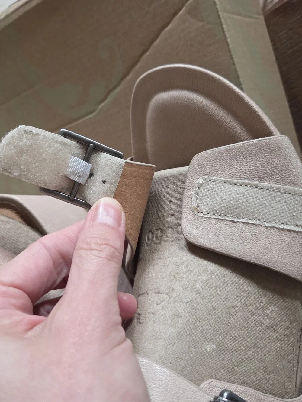 Sofft Leather Valeri Wedge Sandal Size 8.5 NWT